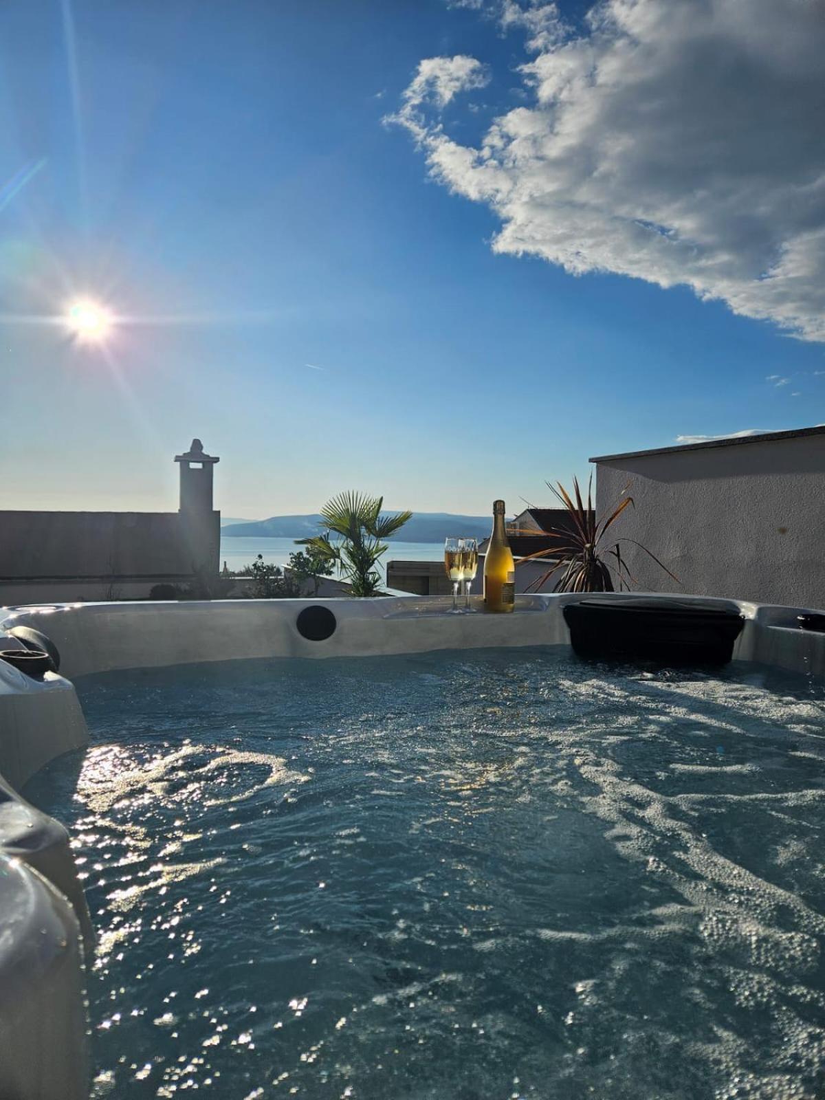 Apartman Koko With Private Jacuzzi Makarska Extérieur photo