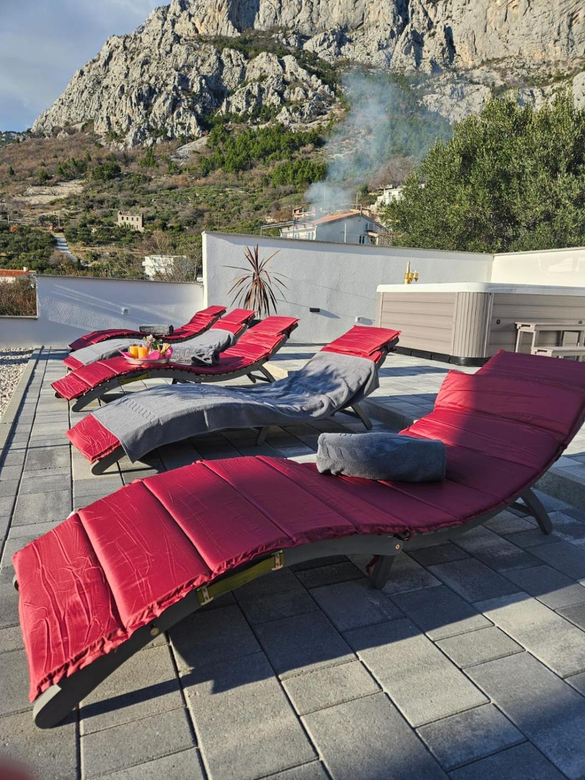 Apartman Koko With Private Jacuzzi Makarska Extérieur photo