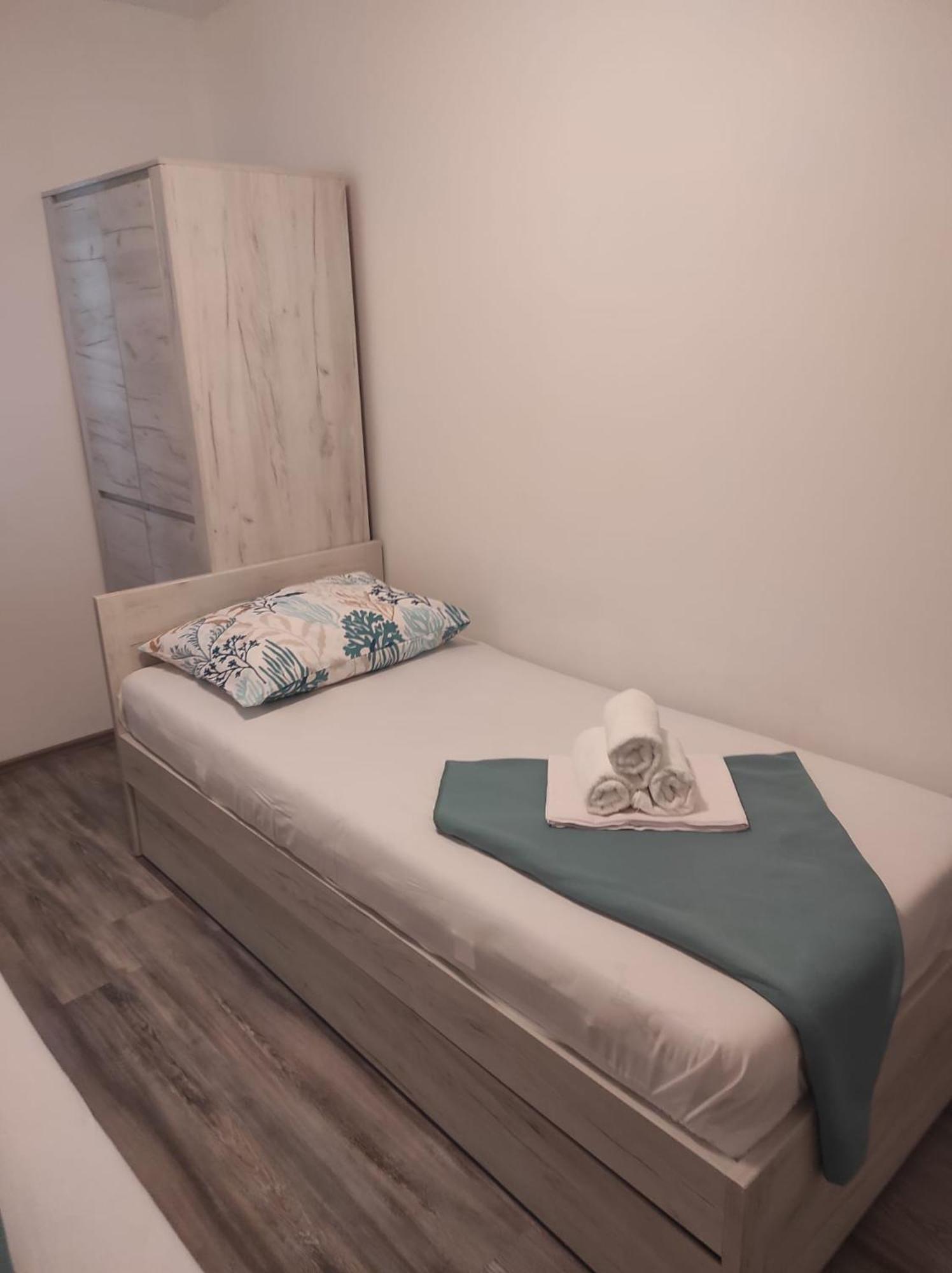 Apartman Koko With Private Jacuzzi Makarska Extérieur photo