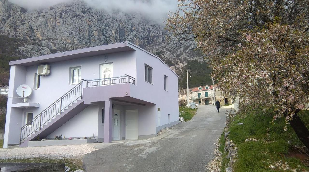 Apartman Koko With Private Jacuzzi Makarska Extérieur photo