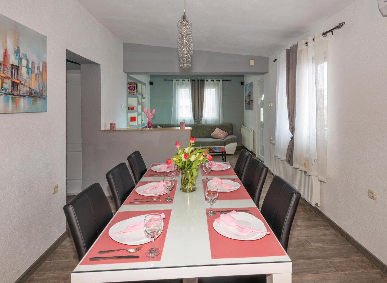 Apartman Koko With Private Jacuzzi Makarska Extérieur photo