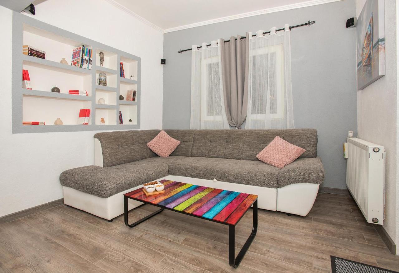 Apartman Koko With Private Jacuzzi Makarska Extérieur photo
